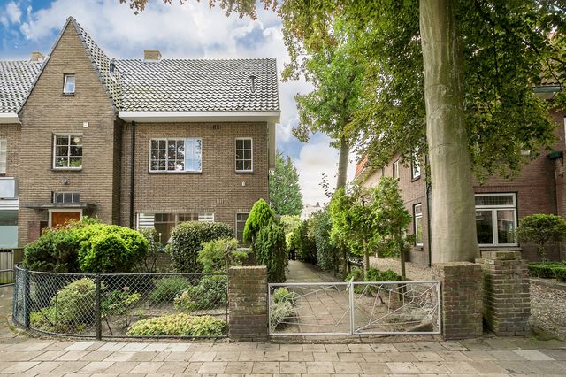 Dr. Dirk Bakkerlaan 12, Bloemendaal
